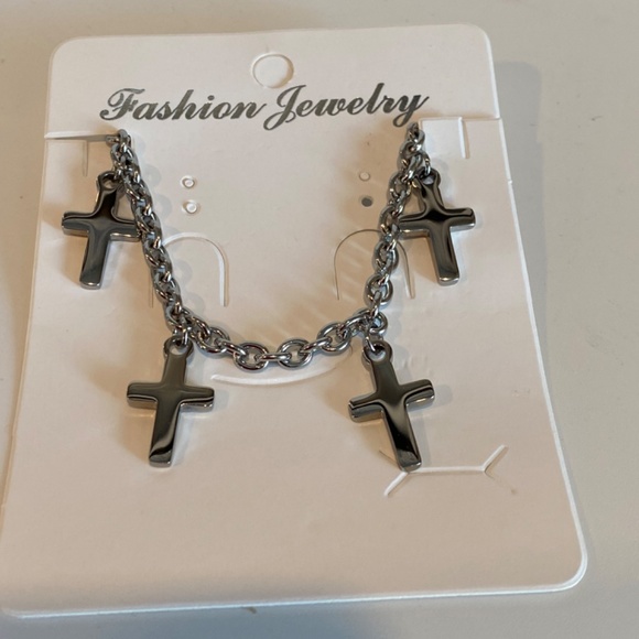 Women’s 7” Stainless Steel cross bracelet - Picture 2 of 4